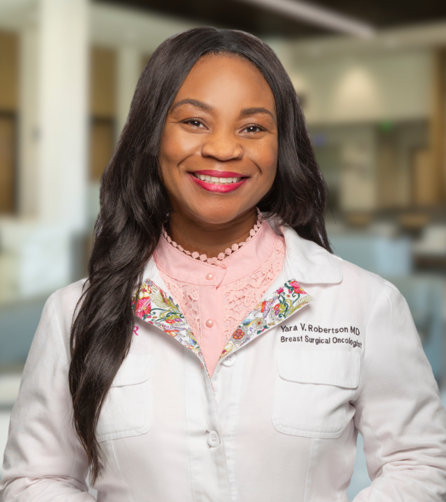 headshot of Yara Robertson, M.D., F.A.C.S.