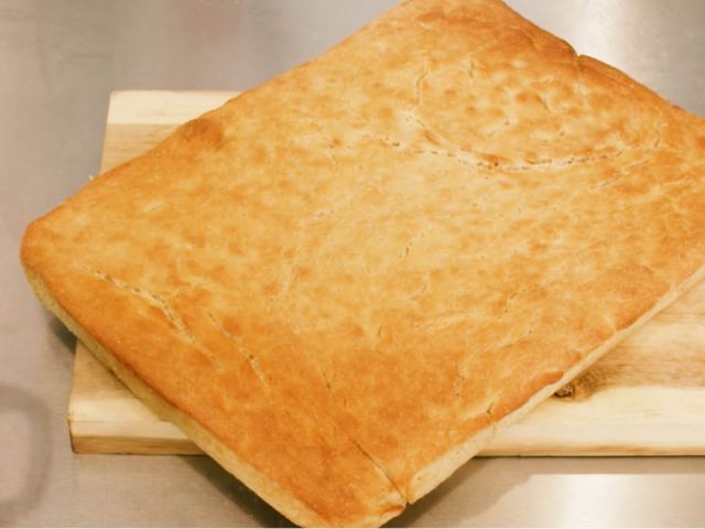 Best Recipes for Cancer Patients: No Knead Focaccia Bread